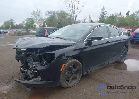 2016 Chrysler 200 Lx z USA, uszkodzony, nr VIN 1C3CCCFB0GN130859